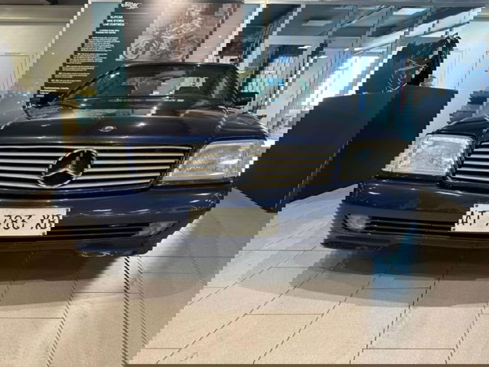 Mercedes-Benz 320 Cabrio usata a Milano (3)