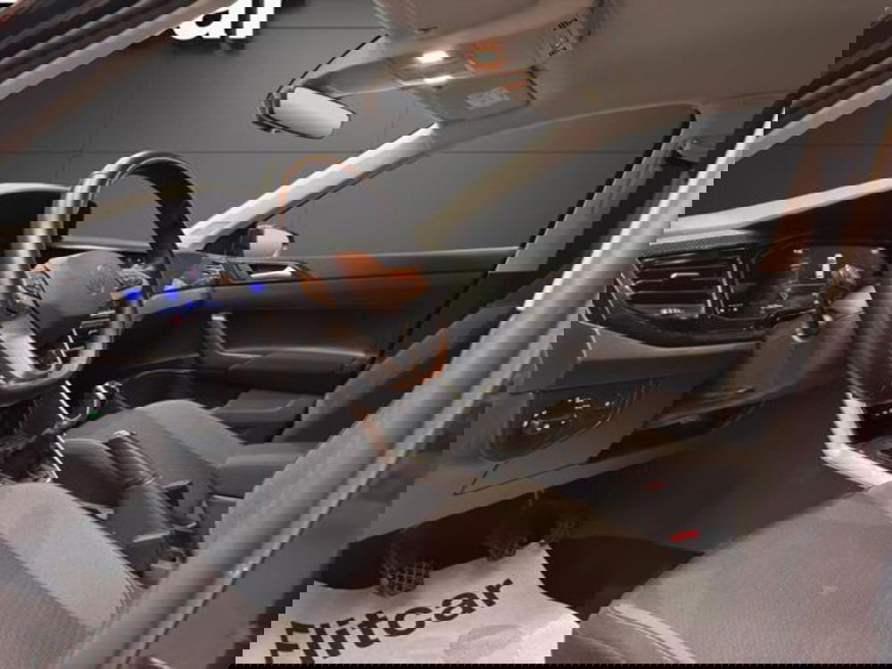 Volkswagen Polo usata a Milano (7)