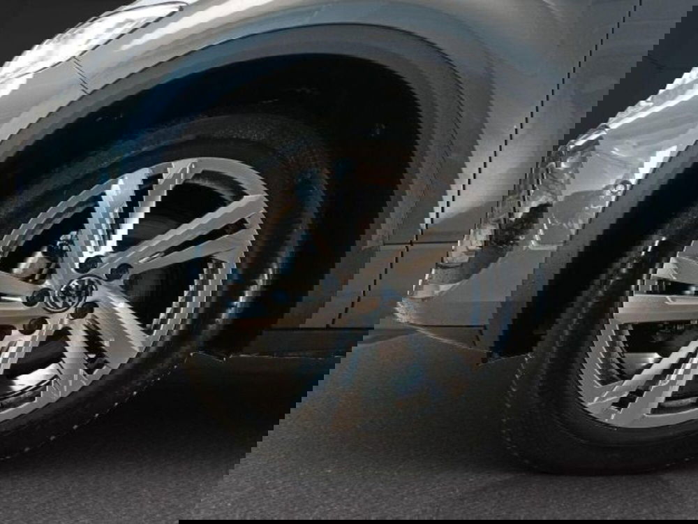Volkswagen T-Roc usata a Novara (6)