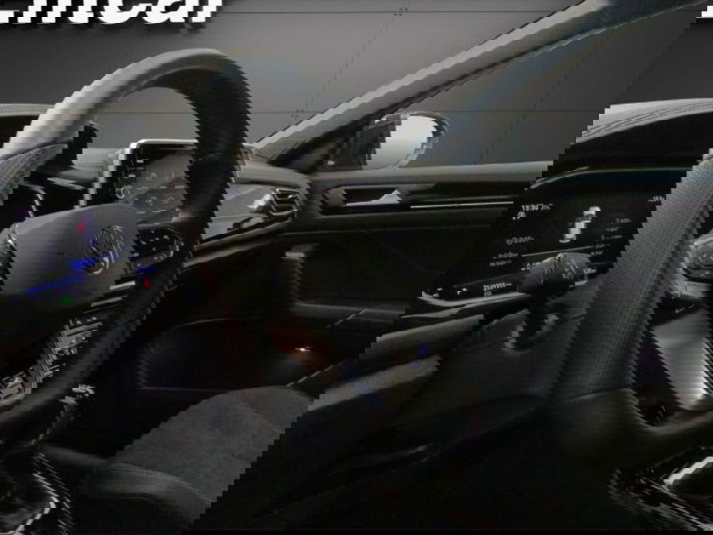 Volkswagen T-Roc usata a Novara (7)