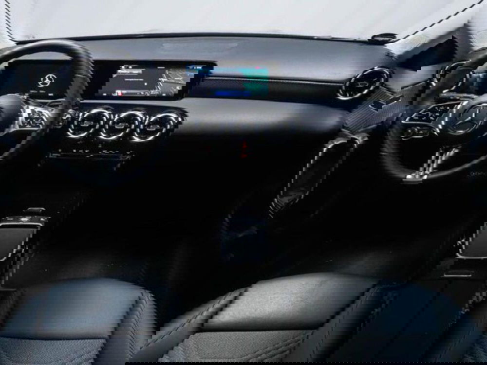 Mercedes-Benz Classe A Sedan usata a Novara (4)