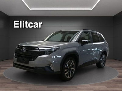 Subaru Forester 2.0 e-Boxer MHEV CVT Lineartronic Premium nuova a Dormelletto