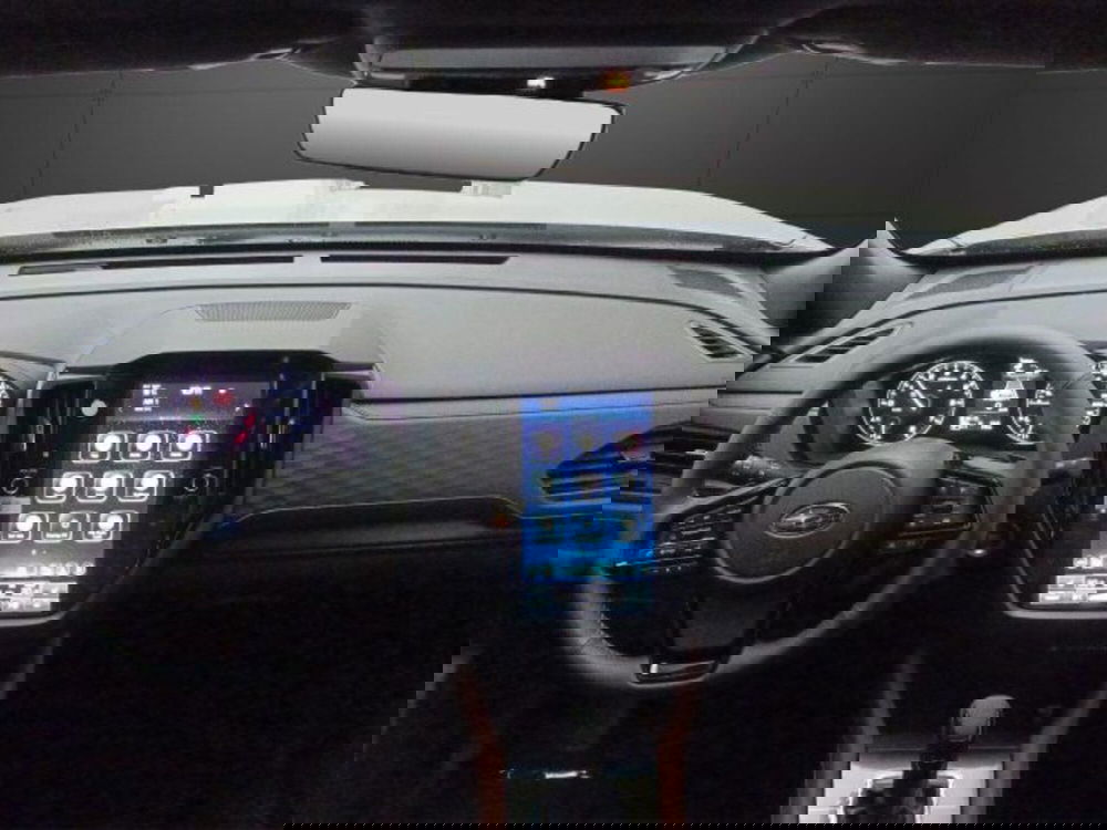 Subaru Forester nuova a Novara (9)