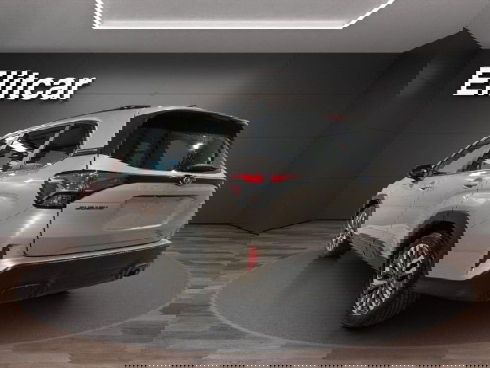 Subaru Forester nuova a Novara (6)