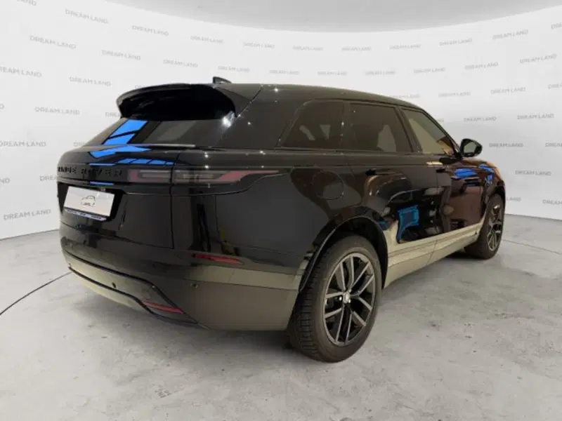 Land Rover Range Rover Velar nuova a Livorno (2)