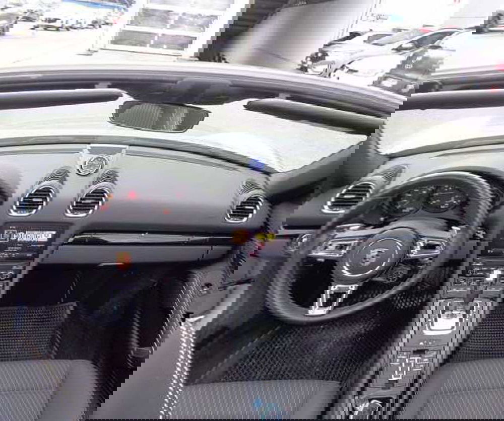 Porsche 718 Boxster  usata a Treviso (12)