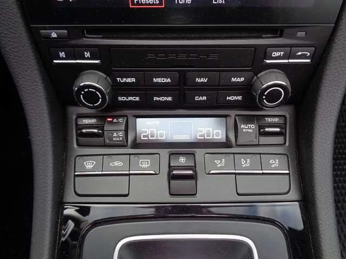 Porsche 718 Boxster  usata a Treviso (16)