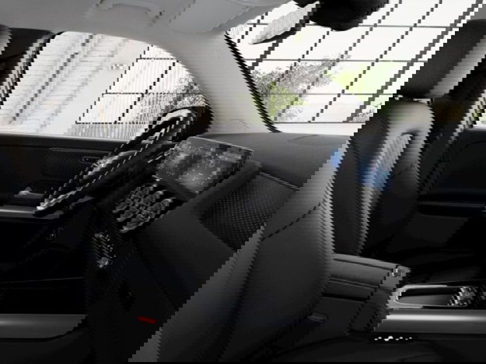 Mercedes-Benz GLA SUV nuova a Verona (6)