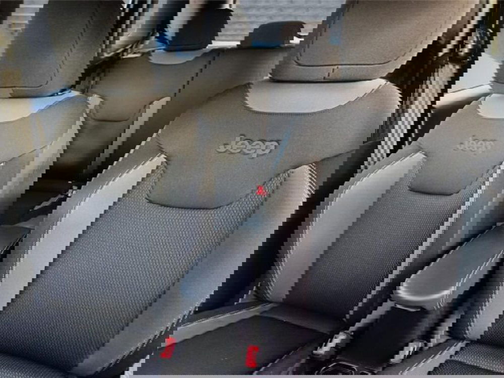 Jeep Renegade usata a Bari (19)