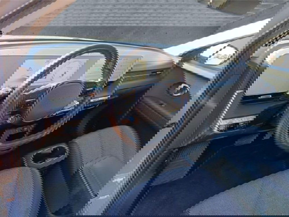 Hyundai Ioniq 5 usata a Bari (10)