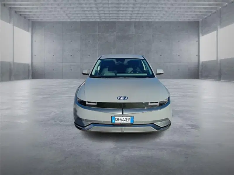 Hyundai Ioniq 5 usata a Bari (2)