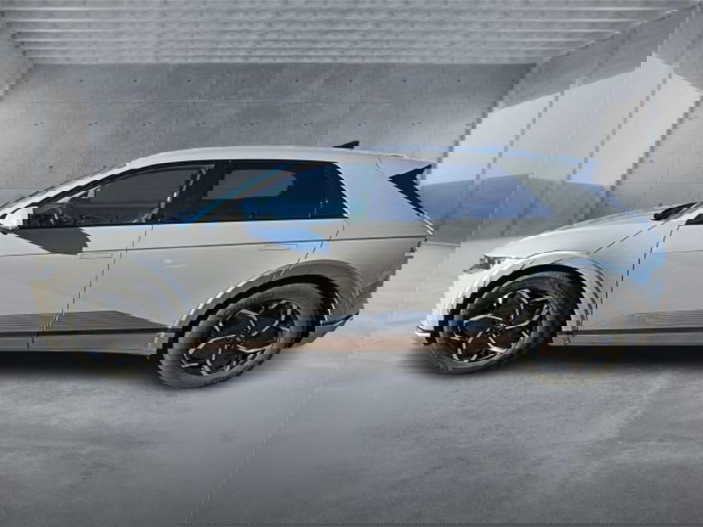 Hyundai Ioniq 5 usata a Bari (7)