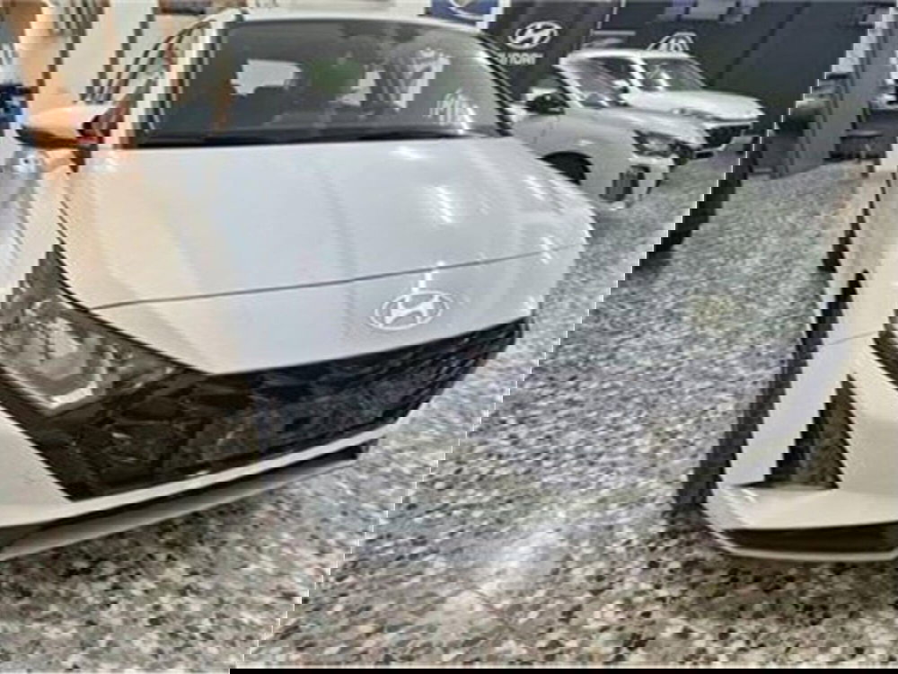 Hyundai i20 nuova a Bari (3)