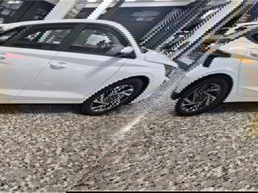 Hyundai i20 nuova a Bari (5)