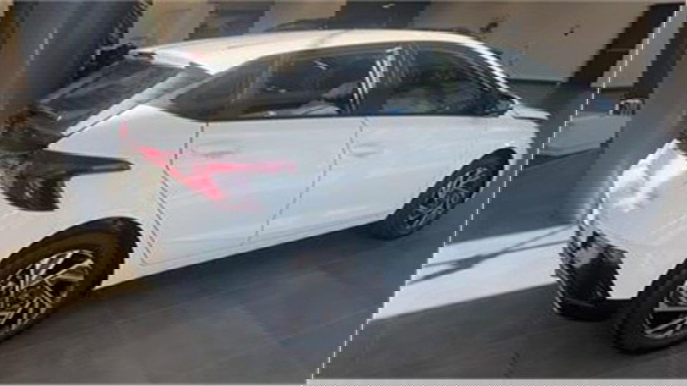 Hyundai i20 nuova a Bari (4)