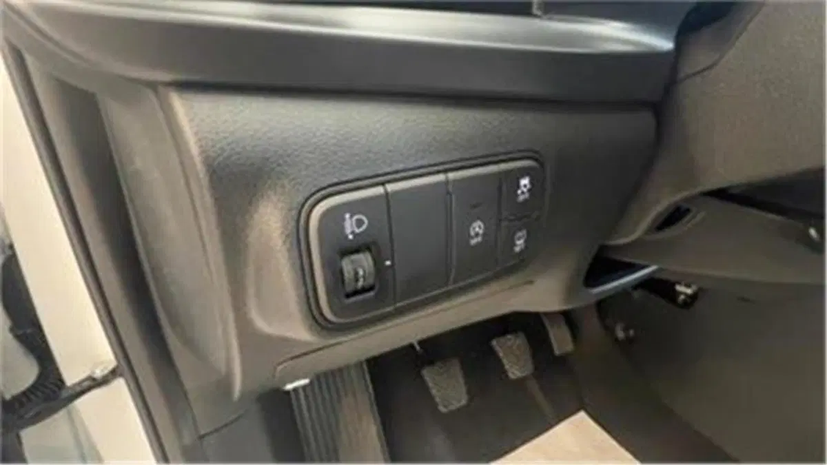 Hyundai i20 nuova a Bari (7)