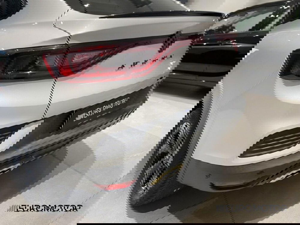 Renault Arkana usata a Bari (11)