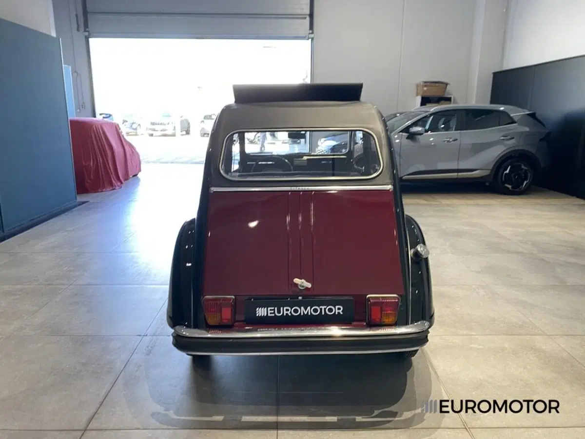 Citroen 2CV usata a Bari (11)
