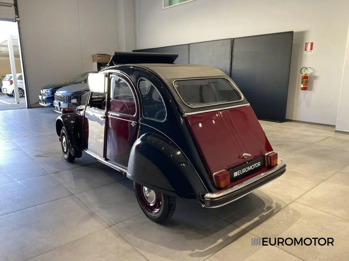 Citroen 2CV usata a Bari (12)