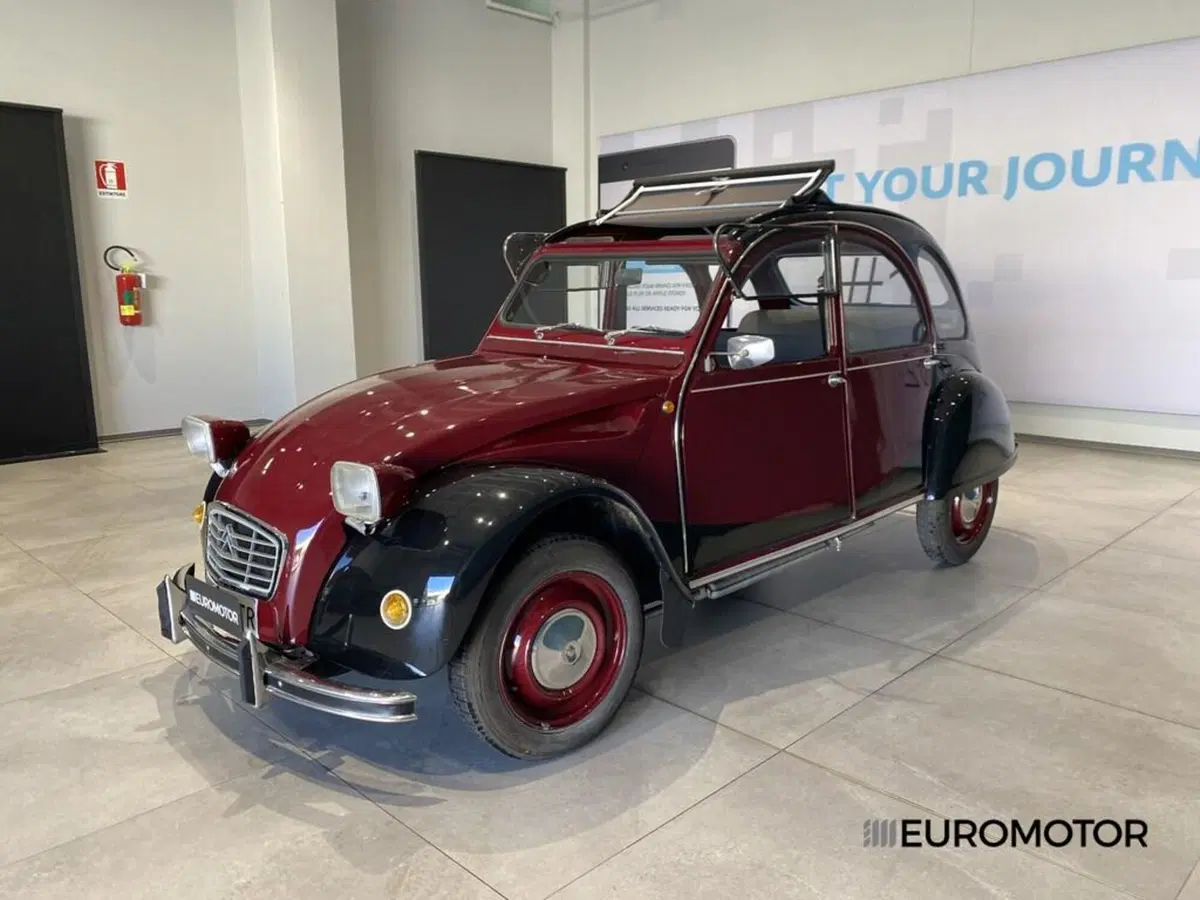 Citroen 2CV usata a Bari (2)