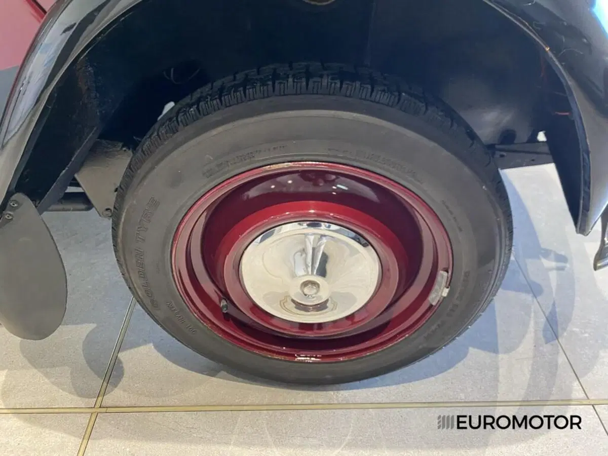 Citroen 2CV usata a Bari (6)