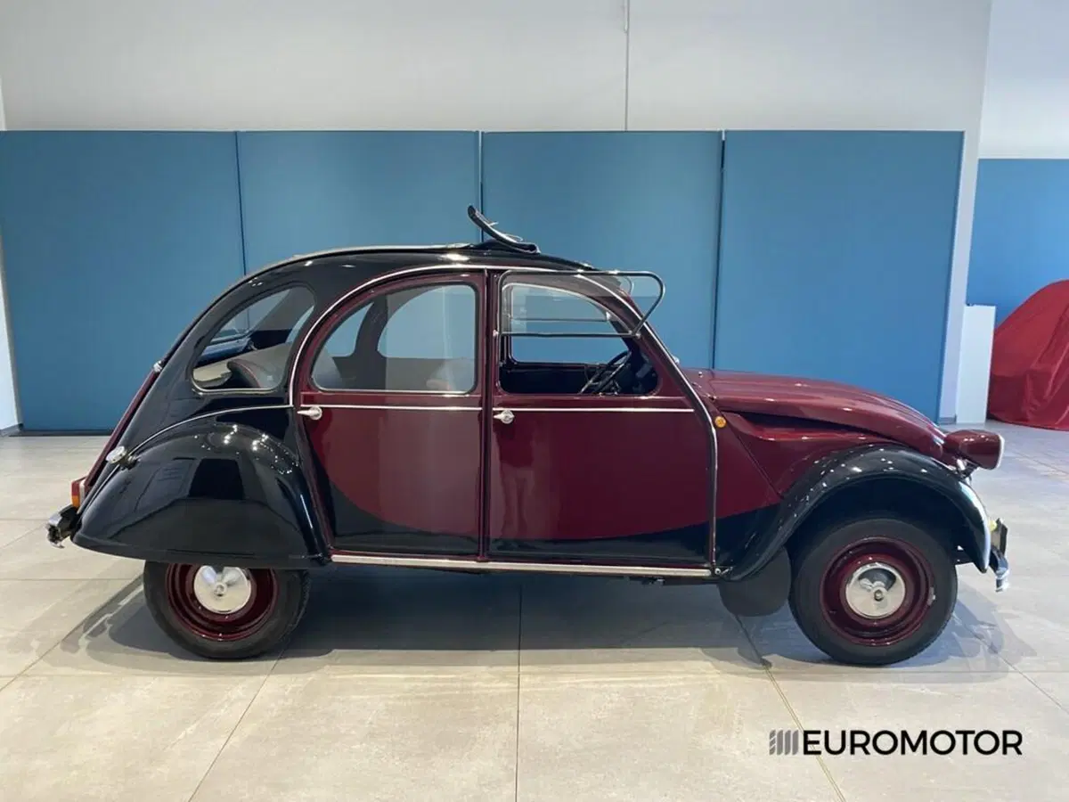 Citroen 2CV usata a Bari (9)