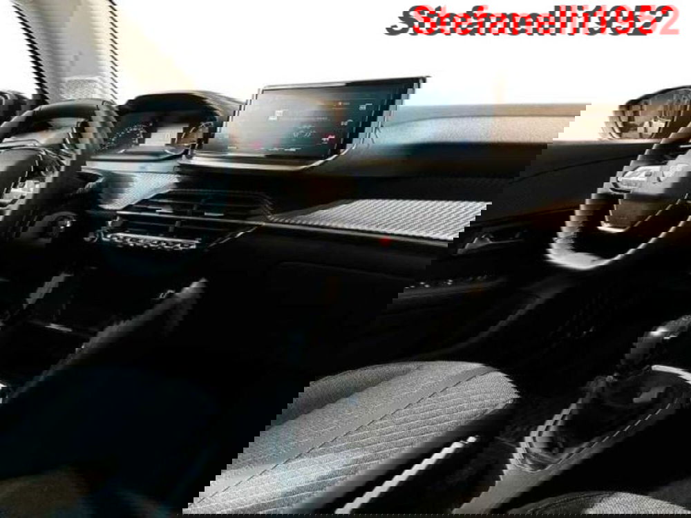 Peugeot 208 nuova a Bologna (15)