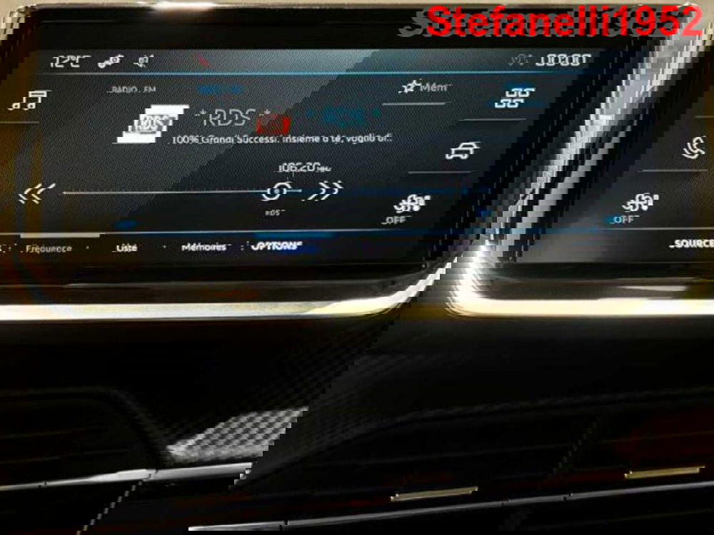 Peugeot 208 nuova a Bologna (17)