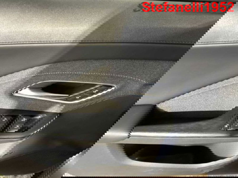 Mg ZS EV nuova a Bologna (10)