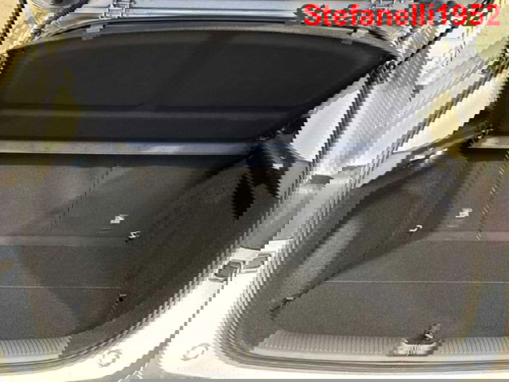 Mg ZS EV nuova a Bologna (7)