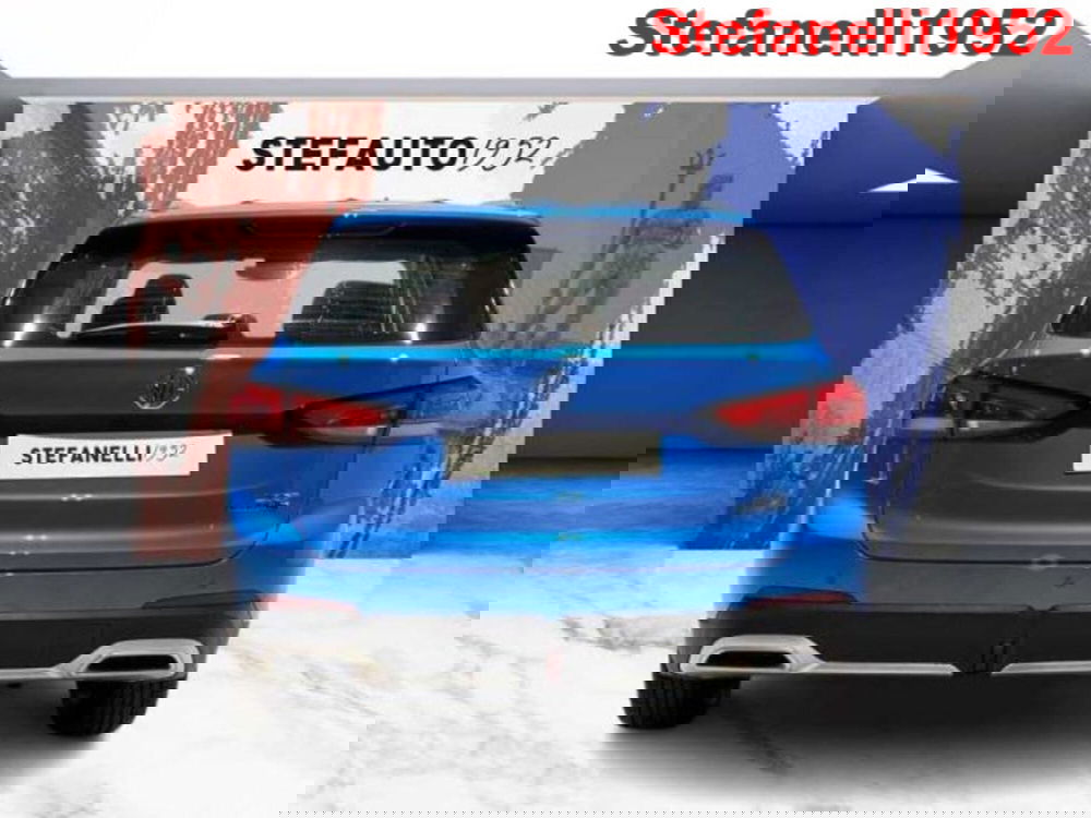 Mg ZS EV nuova a Bologna (6)