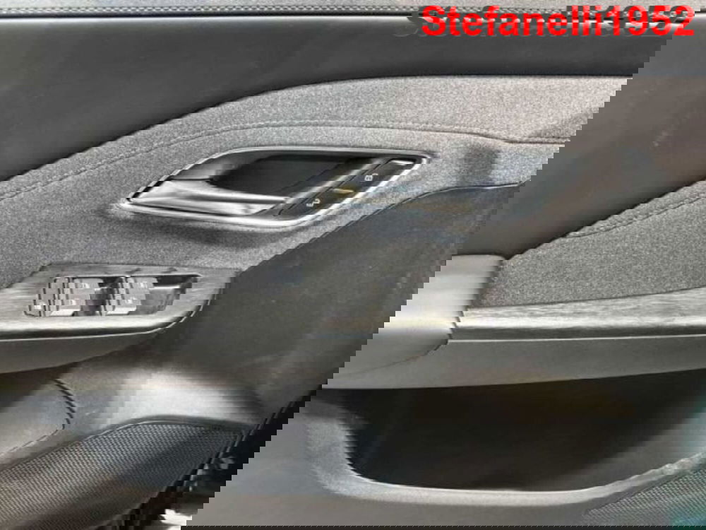 Mg ZS EV nuova a Bologna (10)