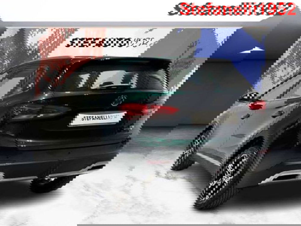 Mg ZS EV nuova a Bologna (5)