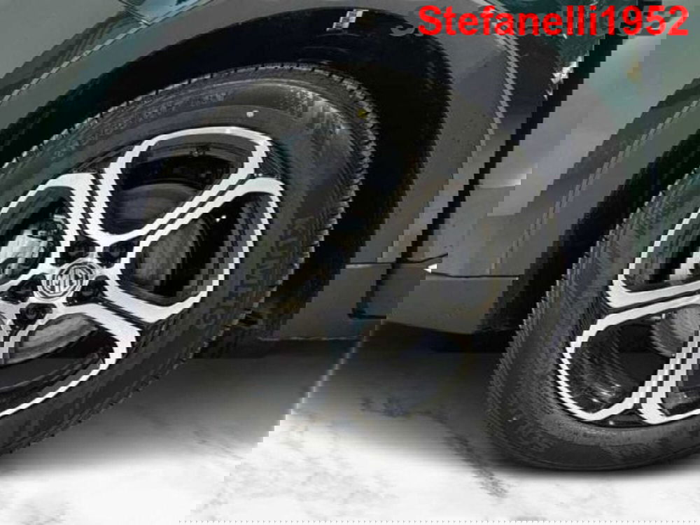 Mg ZS EV nuova a Bologna (8)