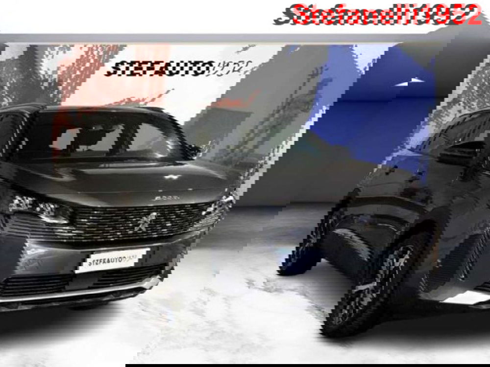 Peugeot 5008 usata a Bologna