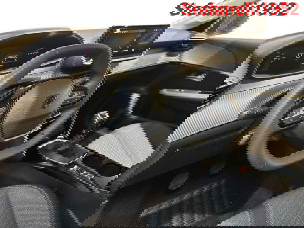 Peugeot 208 nuova a Bologna (11)