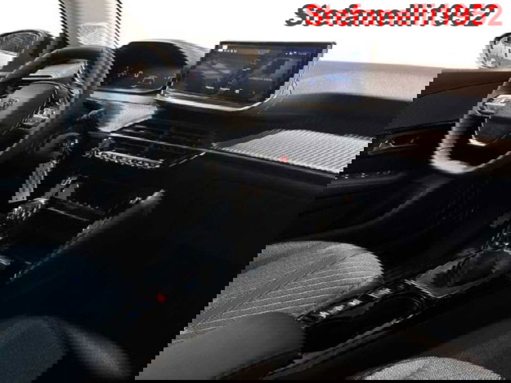 Peugeot 208 nuova a Bologna (15)