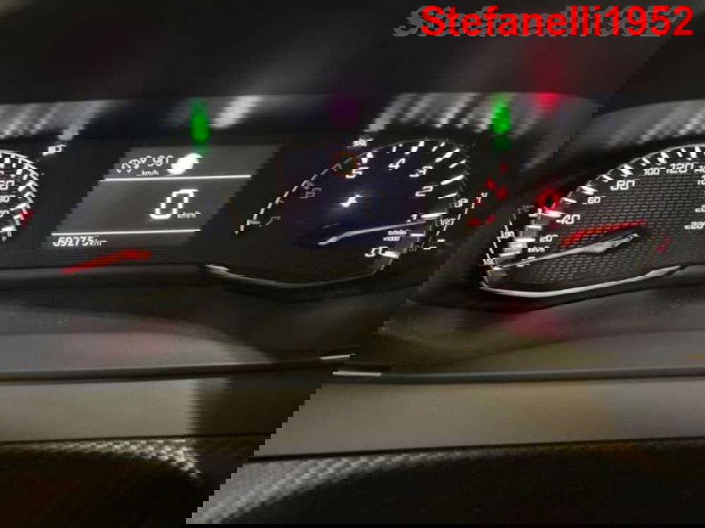 Peugeot 208 usata a Bologna (12)