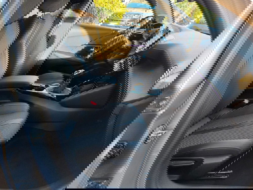 Peugeot 208 usata a Bari (16)