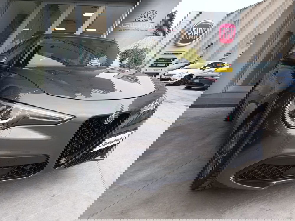 Alfa Romeo Stelvio usata a Bari