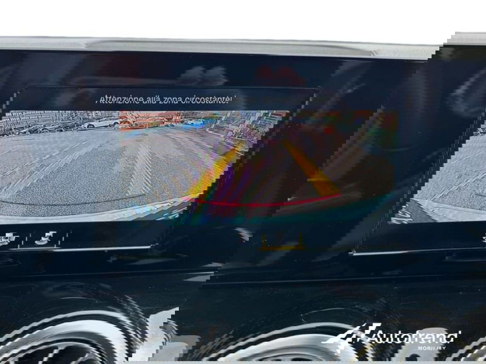 Mercedes-Benz GLB usata a Lecce (13)