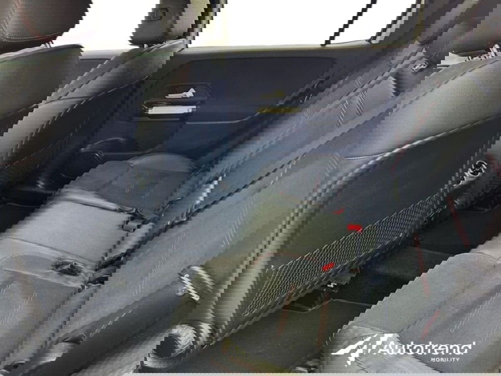 Mercedes-Benz GLB usata a Lecce (14)