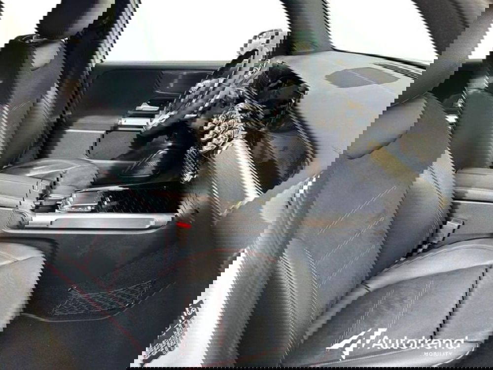 Mercedes-Benz GLB usata a Lecce (8)