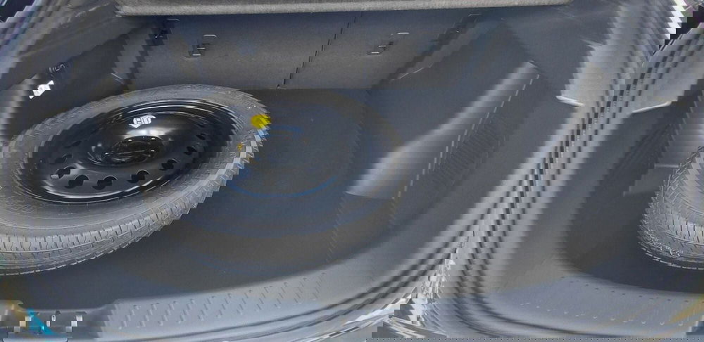 Dfsk Glory F5  usata a Cosenza (16)