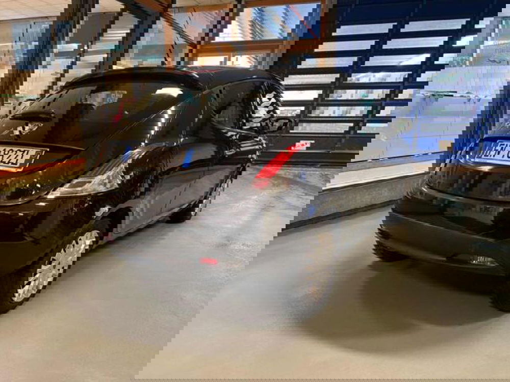 Lancia Ypsilon usata a Vercelli (6)