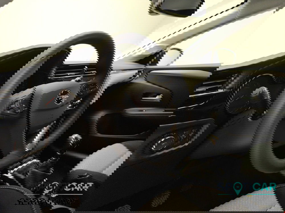 Opel Corsa nuova a Como (9)