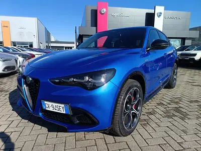 Alfa Romeo Stelvio Stelvio 2.2 Turbodiesel 210 CV AT8 Q4 Veloce T&igrave; del 2024 usata a Alessandria
