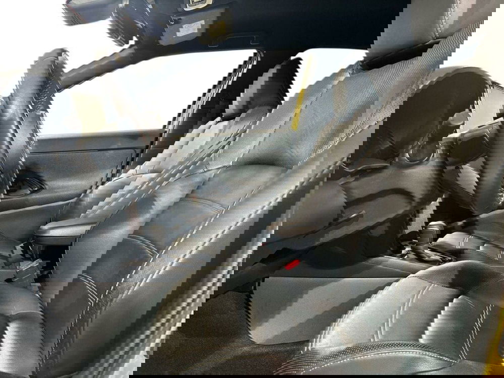 Toyota Yaris Cross usata a Lecco (11)