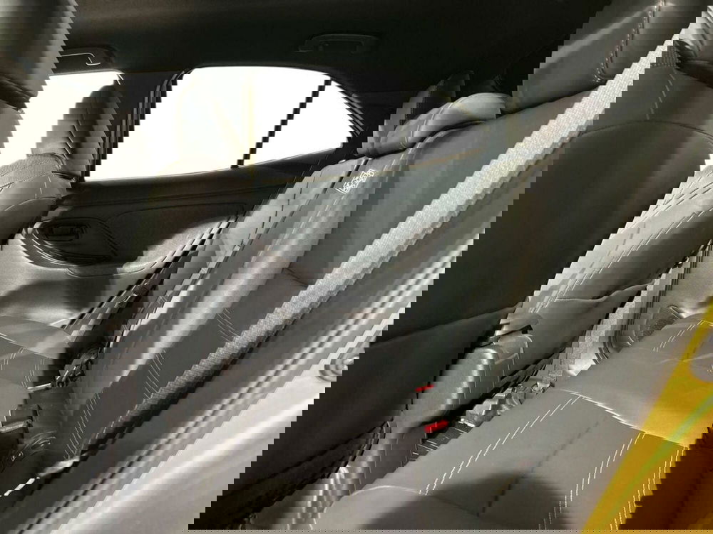 Toyota Yaris Cross usata a Lecco (12)