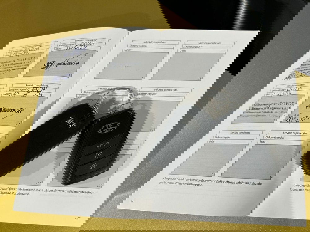 Toyota Yaris Cross usata a Lecco (16)